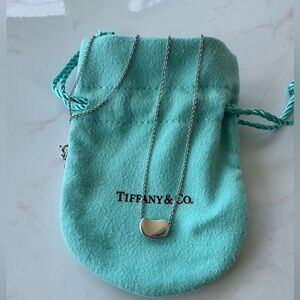 ❗️SOLD❗️Tiffany & Co. bean necklace